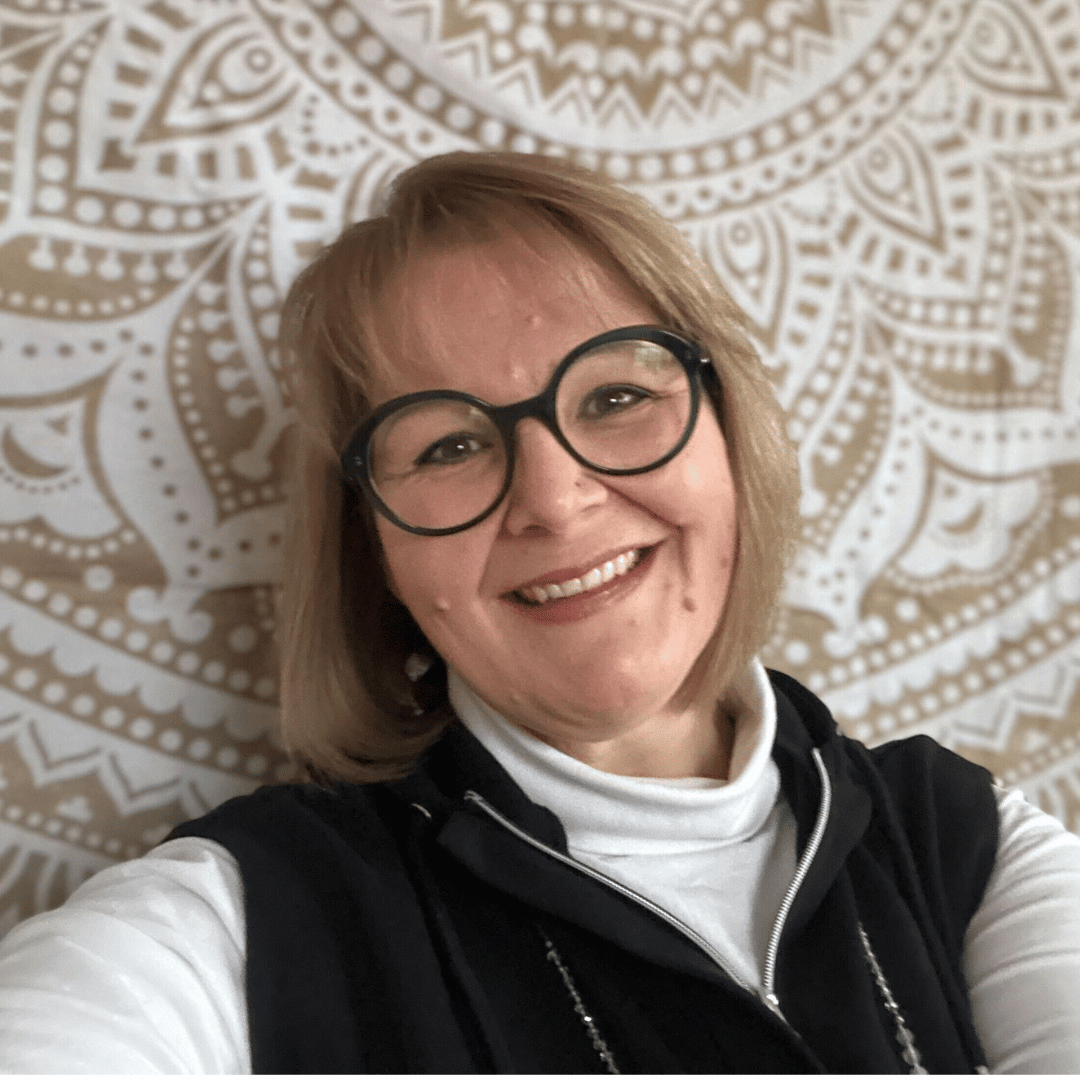 „So lange war mein Tag ein Kampf: Kalorien zählen, Pläne einhalten, bloß nichts falsch machen. Der Test hat mir gezeigt, dass es gar nicht um Disziplin geht, sondern um Vertrauen. Heute entscheide ich aus mir heraus, ob ich das Stück Kuchen essen möchte. Und allein diese Freiheit fühlt sich an wie ein neues Leben.“